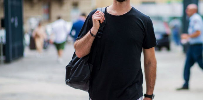 راهنمای خرید تی شرت مردانه برای استایل روزمره