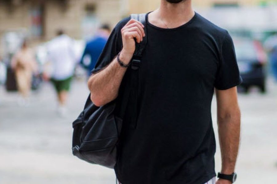 what-to-wear-a-black-shirt-and-t-shirt-with