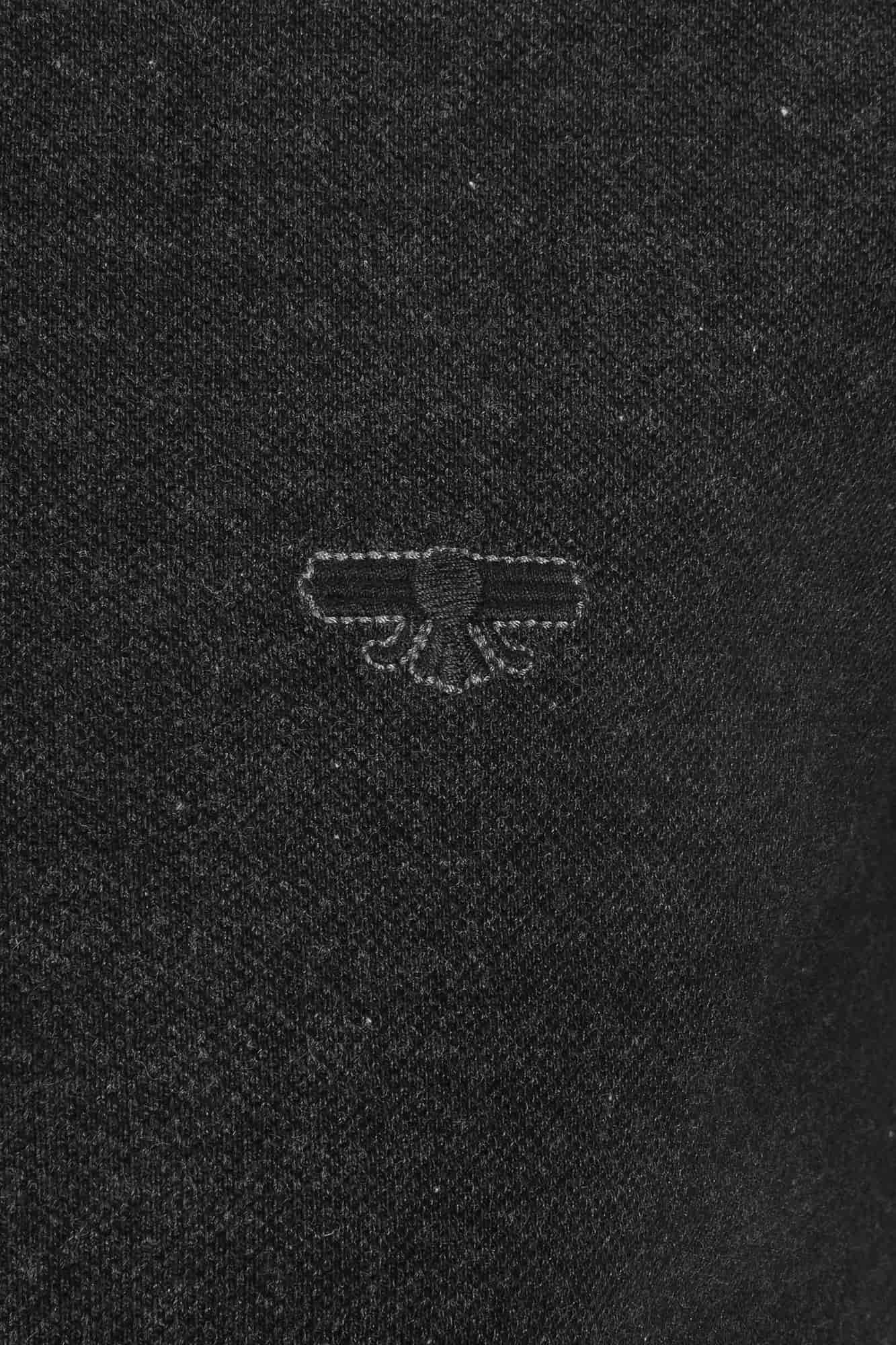 تیشرت یقه پارسی Totem آستین کوتاه