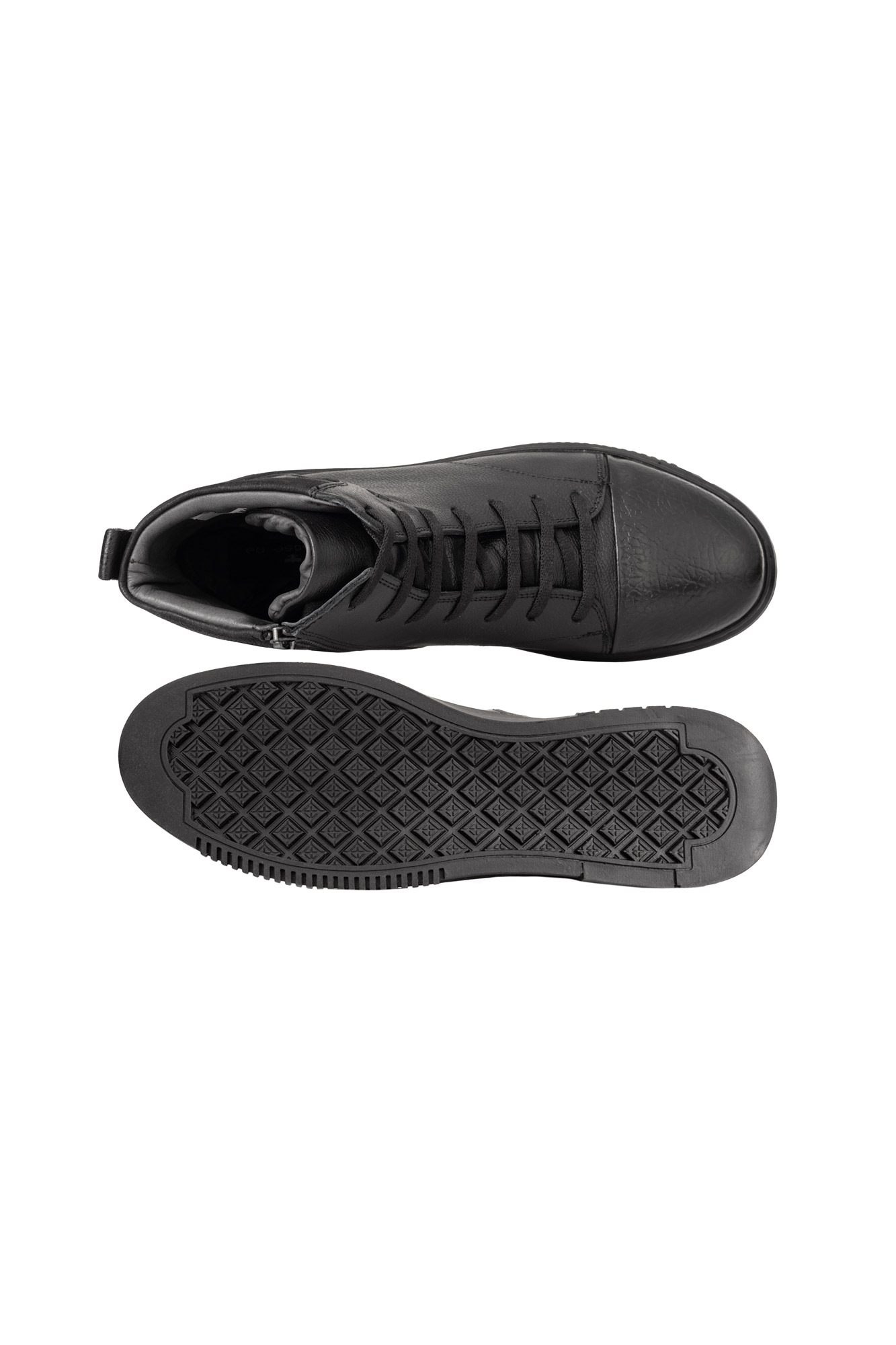 نیم چکمه بندی Armorial