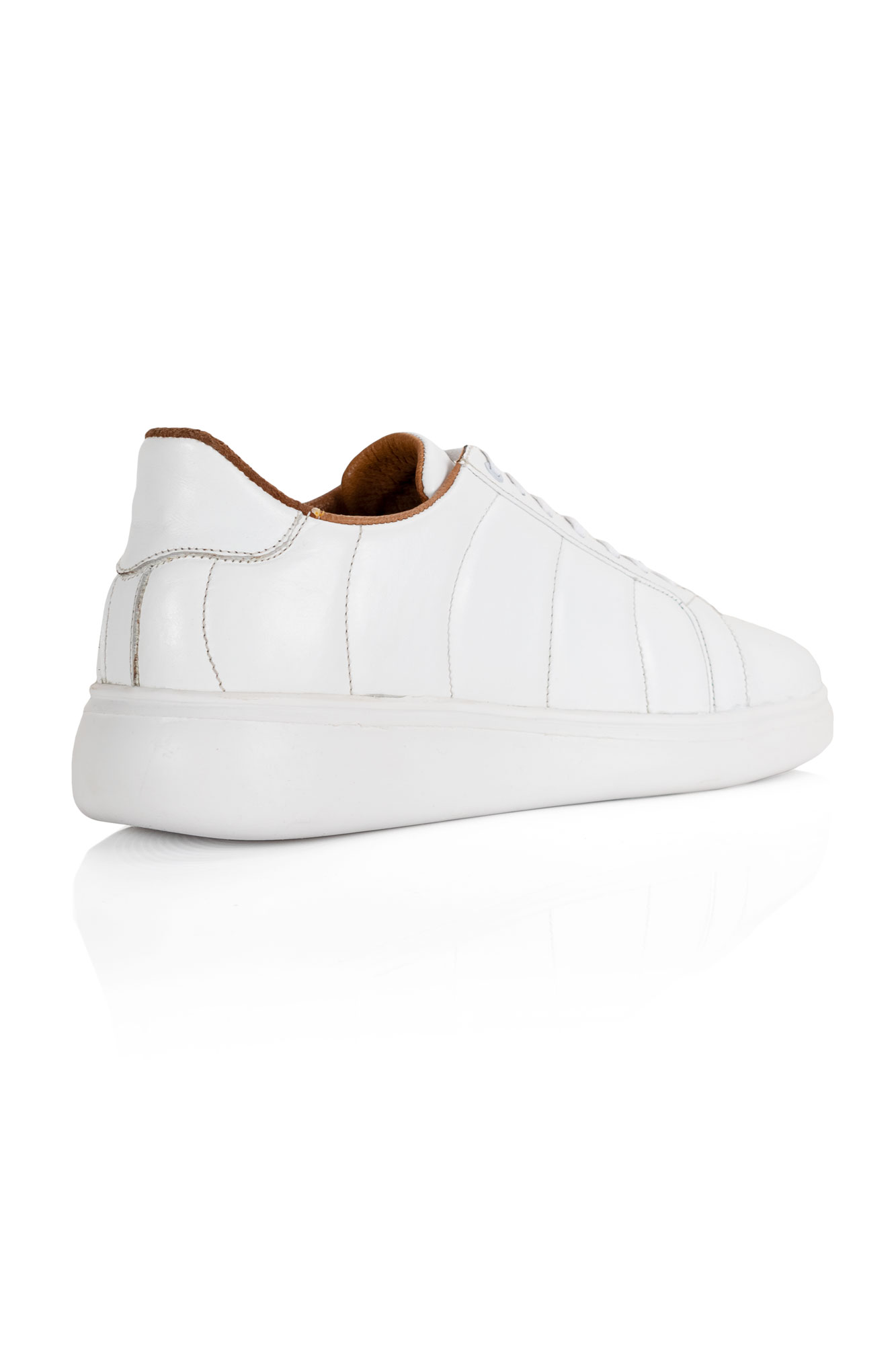 کفش چرم روزمره بندی Arisha